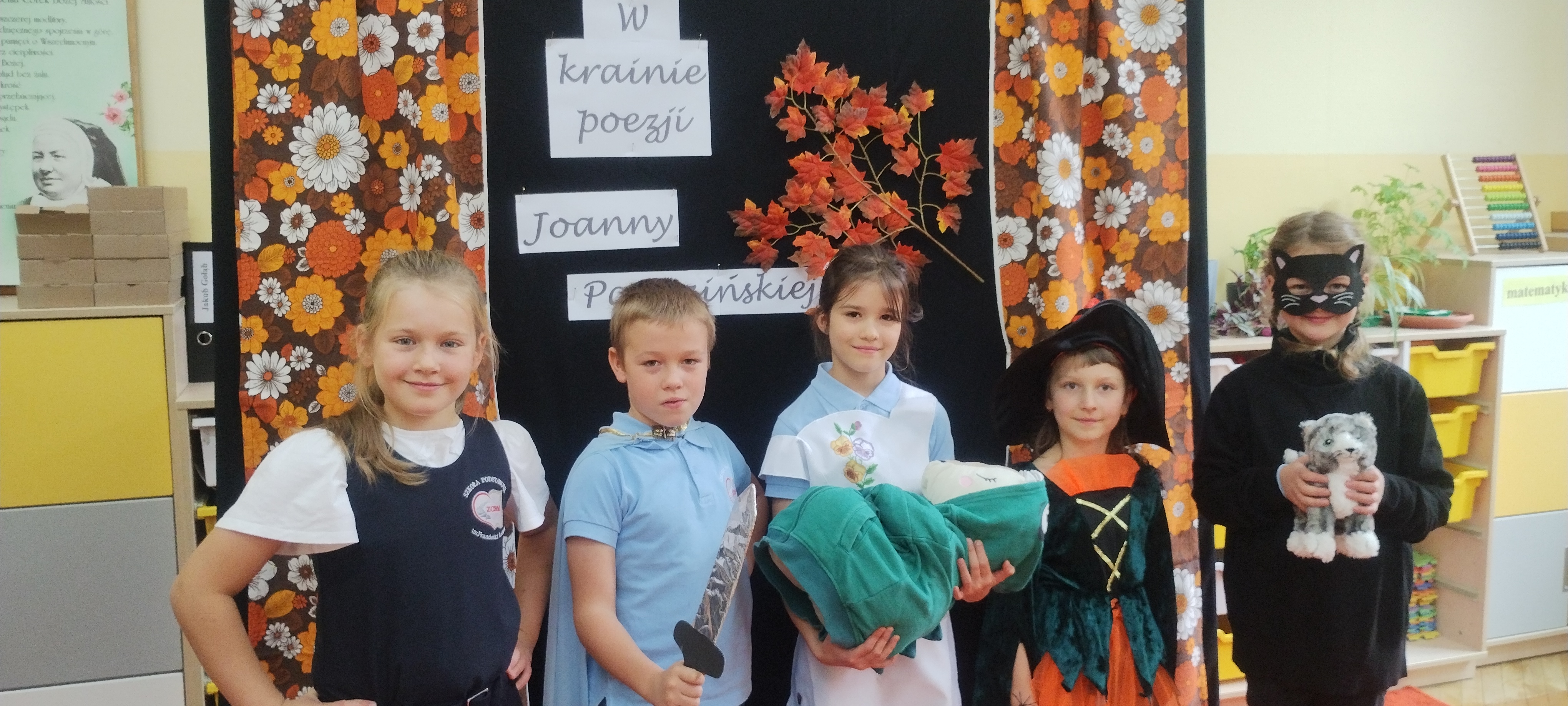 "W krainie poezji Joanny Papuzińskiej"