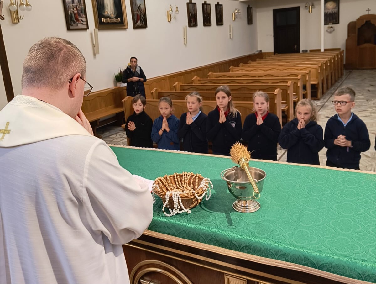 Poświęcenie różańców