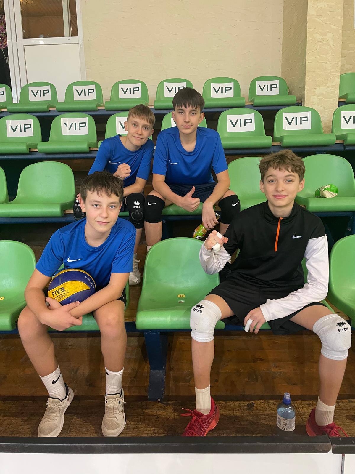 Turniej Mikołajkowy w piłce siatkowej